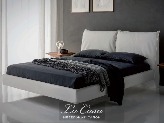 Кровать Lukas - купить в Москве от фабрики Cattelan Italia из Италии - фото №1