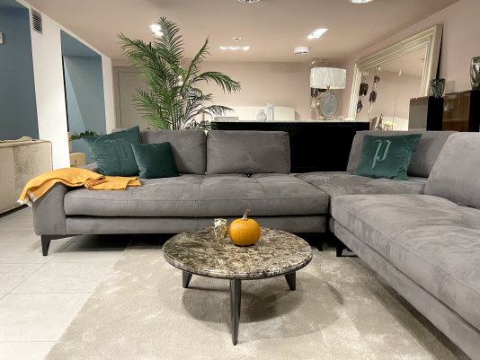 Итальянские угловые диваны - купить в Москве, цена на угловой диван изИталии в салонах La Casa