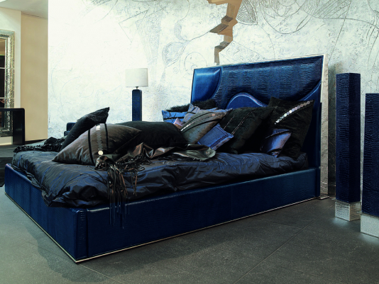 Итальянская кровать Riflesso Blu