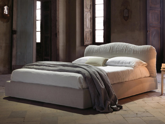Итальянская кровать Hollis