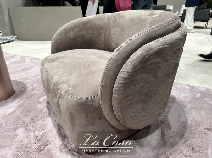 Кресло Cocoon Beige - купить в Москве от фабрики Longhi из Италии - фото №1