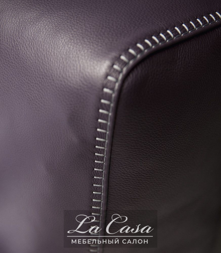 Кровать Square Leather - купить в Москве от фабрики Pinton из Италии - фото №3