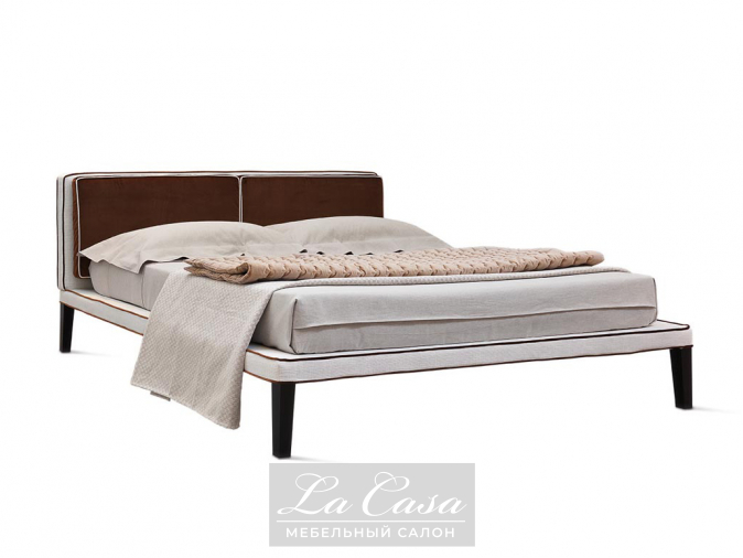 Кровать Capri Legno - купить в Москве от фабрики Horm/Casamania из Италии - фото №1