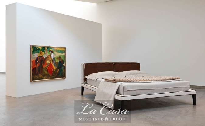 Кровать Capri Legno - купить в Москве от фабрики Horm/Casamania из Италии - фото №3