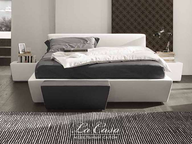 Кровать Gran Place - купить в Москве от фабрики Mobileffe из Италии - фото №1