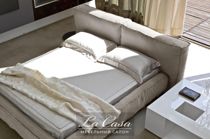 Кровать Fluff - купить в Москве от фабрики Bonaldo из Италии - фото №13