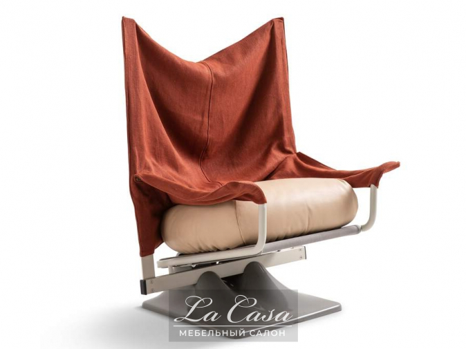 Кресло Aeo 650 - купить в Москве от фабрики Cassina из Италии - фото №1