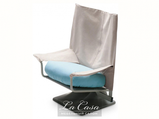 Кресло Aeo 650 - купить в Москве от фабрики Cassina из Италии - фото №2