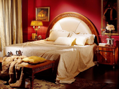 Итальянская кровать Iside