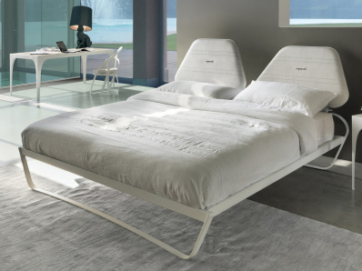Итальянская кровать Ar147